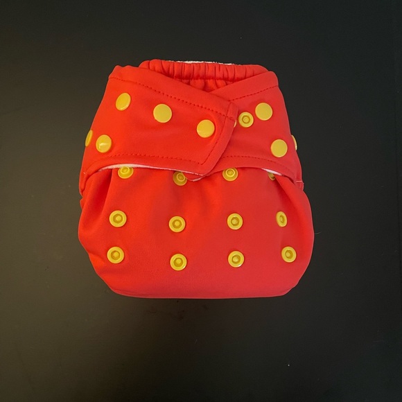 Bumpkins Cloth Diaper Snap All-In-One Pocket with Cape. - Picture 3 of 6